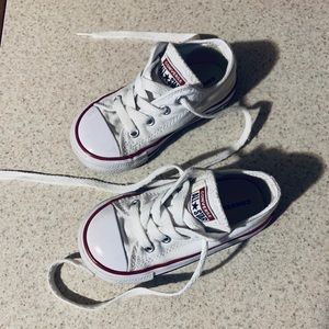 Size 6c white converse